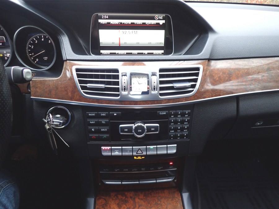Used Mercedes-Benz E-Class 4dr Sdn E 350 Luxury 4MATIC 2014 | Eagleville Motors. Storrs, Connecticut Used Mercedes-Benz E-Class 4dr Sdn E 350 Luxury 4MATIC 2014 | Eagleville Motors. Storrs, Connecticut
