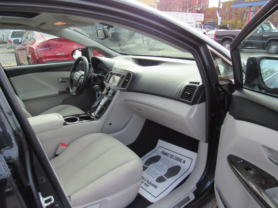 2013 Toyota Venza LE, available for sale in Worcester, Massachusetts | Hilario's Auto Sales Inc.. Worcester, Massachusetts 2013 Toyota Venza LE, available for sale in Worcester, Massachusetts | Hilario's Auto Sales Inc.. Worcester, Massachusetts