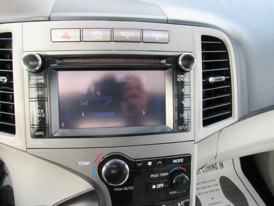 2013 Toyota Venza LE, available for sale in Worcester, Massachusetts | Hilario's Auto Sales Inc.. Worcester, Massachusetts 2013 Toyota Venza LE, available for sale in Worcester, Massachusetts | Hilario's Auto Sales Inc.. Worcester, Massachusetts