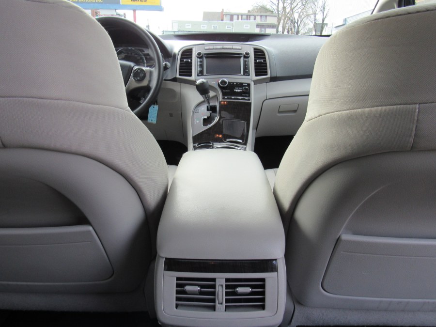 2013 Toyota Venza LE, available for sale in Worcester, Massachusetts | Hilario's Auto Sales Inc.. Worcester, Massachusetts 2013 Toyota Venza LE, available for sale in Worcester, Massachusetts | Hilario's Auto Sales Inc.. Worcester, Massachusetts