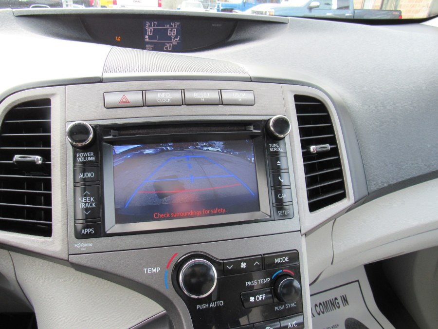 2013 Toyota Venza LE, available for sale in Worcester, Massachusetts | Hilario's Auto Sales Inc.. Worcester, Massachusetts 2013 Toyota Venza LE, available for sale in Worcester, Massachusetts | Hilario's Auto Sales Inc.. Worcester, Massachusetts
