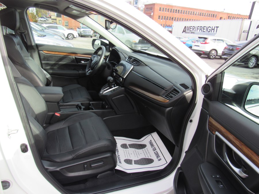 Used Honda CR-V EX-L 2020 | Hilario's Auto Sales Inc.. Worcester, Massachusetts Used Honda CR-V EX-L 2020 | Hilario's Auto Sales Inc.. Worcester, Massachusetts