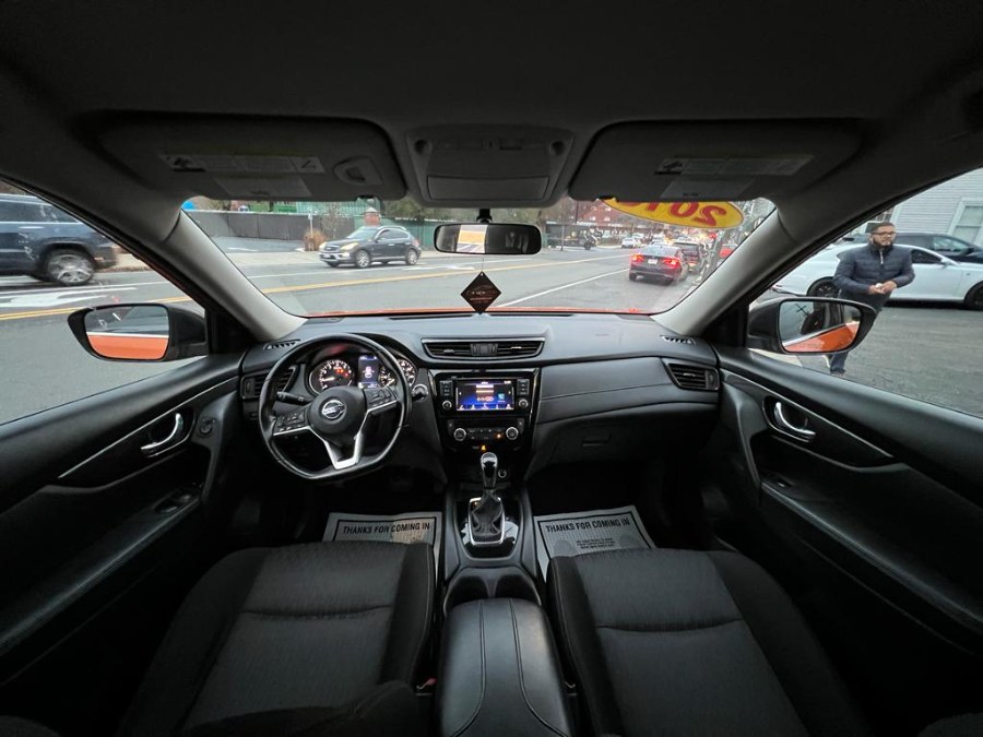 2018 Nissan Rogue AWD SV, available for sale in Peabody, Massachusetts | New Star Motors. Peabody, Massachusetts 2018 Nissan Rogue AWD SV, available for sale in Peabody, Massachusetts | New Star Motors. Peabody, Massachusetts