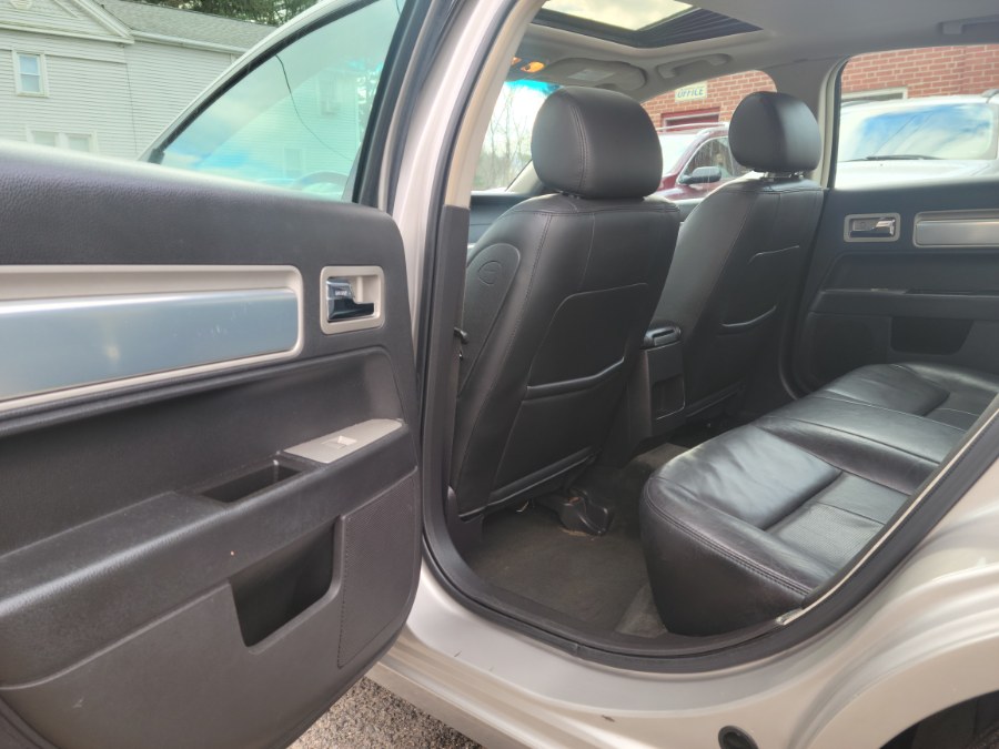 Used Lincoln MKZ 4dr Sdn AWD Leather & Sunroof 2007 | Toro Auto. East Windsor, Connecticut Used Lincoln MKZ 4dr Sdn AWD Leather & Sunroof 2007 | Toro Auto. East Windsor, Connecticut