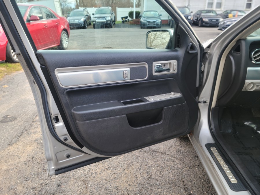 Used Lincoln MKZ 4dr Sdn AWD Leather & Sunroof 2007 | Toro Auto. East Windsor, Connecticut Used Lincoln MKZ 4dr Sdn AWD Leather & Sunroof 2007 | Toro Auto. East Windsor, Connecticut