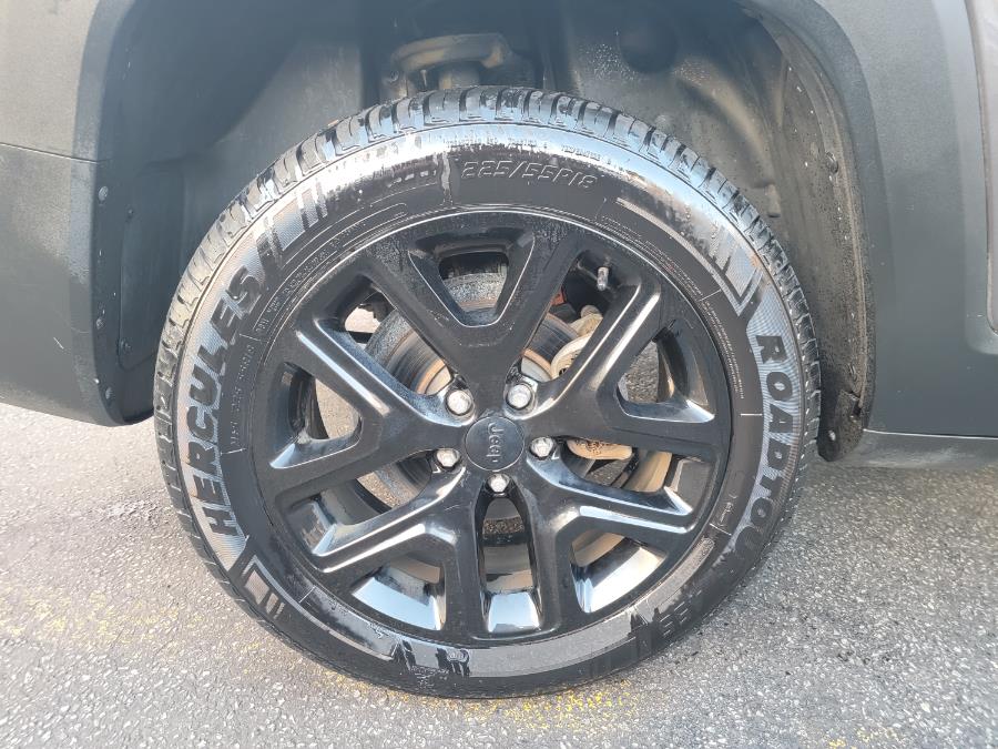 2016 Jeep Renegade 4WD 4dr Latitude, available for sale in Philadelphia, Pennsylvania | Eugen's Auto Sales & Repairs. Philadelphia, Pennsylvania 2016 Jeep Renegade 4WD 4dr Latitude, available for sale in Philadelphia, Pennsylvania | Eugen's Auto Sales & Repairs. Philadelphia, Pennsylvania