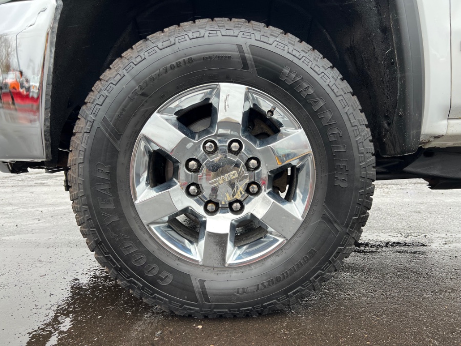Used GMC Sierra 2500HD available WiFi 4WD Crew Cab 153.7" SLE 2015 | Marsh Auto Sales LLC. Ortonville, Michigan Used GMC Sierra 2500HD available WiFi 4WD Crew Cab 153.7" SLE 2015 | Marsh Auto Sales LLC. Ortonville, Michigan