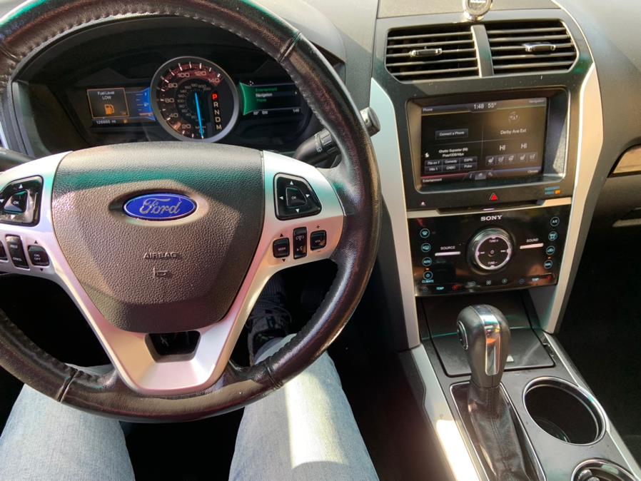 Used Ford Explorer 4WD 4dr Limited 2014 | Bridge Motors LLC. Derby, Connecticut Used Ford Explorer 4WD 4dr Limited 2014 | Bridge Motors LLC. Derby, Connecticut