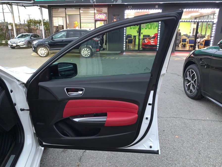 Used Acura TLX 3.5L SH-AWD w/A-Spec Pkg Red Leather 2019 | European Auto Expo. Lodi, New Jersey Used Acura TLX 3.5L SH-AWD w/A-Spec Pkg Red Leather 2019 | European Auto Expo. Lodi, New Jersey