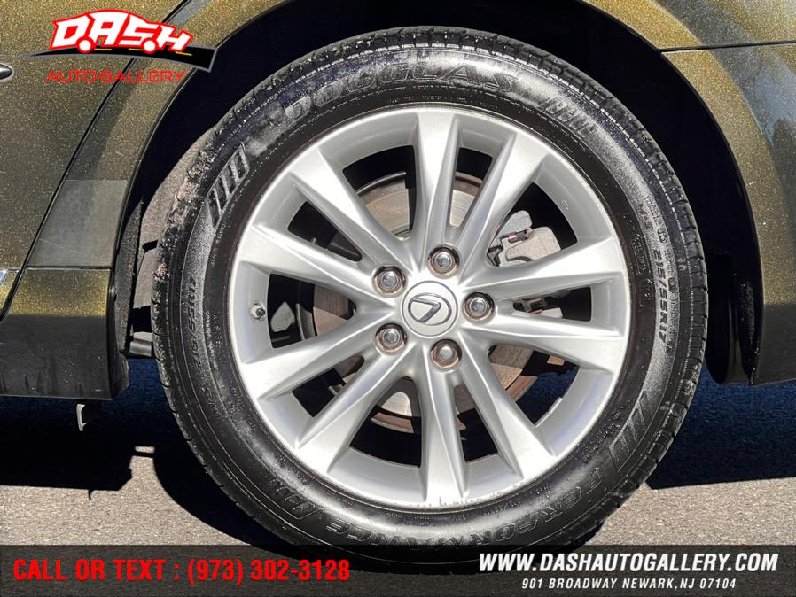 2011 Lexus ES 350 4dr Sdn, available for sale in Newark, New Jersey | Dash Auto Gallery Inc.. Newark, New Jersey 2011 Lexus ES 350 4dr Sdn, available for sale in Newark, New Jersey | Dash Auto Gallery Inc.. Newark, New Jersey