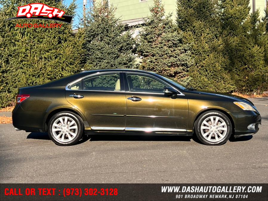2011 Lexus ES 350 4dr Sdn, available for sale in Newark, New Jersey | Dash Auto Gallery Inc.. Newark, New Jersey 2011 Lexus ES 350 4dr Sdn, available for sale in Newark, New Jersey | Dash Auto Gallery Inc.. Newark, New Jersey