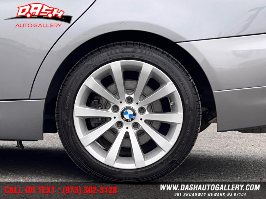 2011 BMW 3 Series 4dr Sdn 328i xDrive AWD SULEV, available for sale in Newark, New Jersey | Dash Auto Gallery Inc.. Newark, New Jersey 2011 BMW 3 Series 4dr Sdn 328i xDrive AWD SULEV, available for sale in Newark, New Jersey | Dash Auto Gallery Inc.. Newark, New Jersey