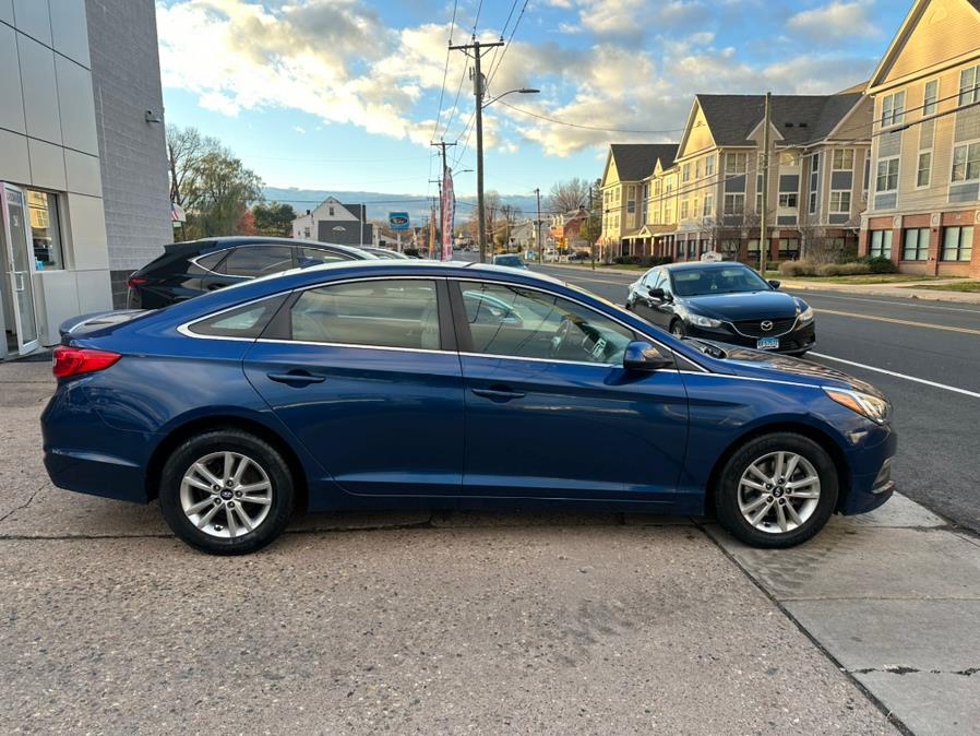 2015 Hyundai Sonata 4dr Sdn 2.4L SE, available for sale in Manchester, Connecticut | Carsonmain LLC. Manchester, Connecticut 2015 Hyundai Sonata 4dr Sdn 2.4L SE, available for sale in Manchester, Connecticut | Carsonmain LLC. Manchester, Connecticut