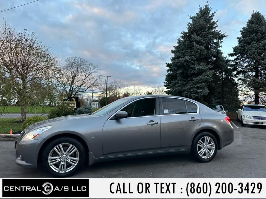 2015 INFINITI Q40 4dr Sdn AWD, available for sale in East Windsor, Connecticut | Central A/S LLC. East Windsor, Connecticut 2015 INFINITI Q40 4dr Sdn AWD, available for sale in East Windsor, Connecticut | Central A/S LLC. East Windsor, Connecticut
