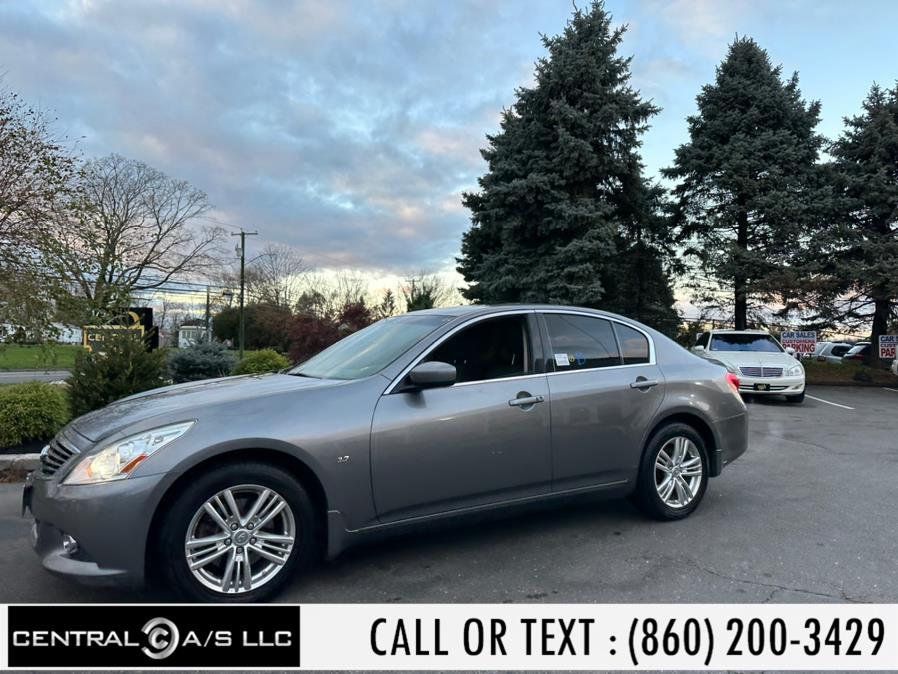 2015 INFINITI Q40 4dr Sdn AWD, available for sale in East Windsor, Connecticut | Central A/S LLC. East Windsor, Connecticut 2015 INFINITI Q40 4dr Sdn AWD, available for sale in East Windsor, Connecticut | Central A/S LLC. East Windsor, Connecticut