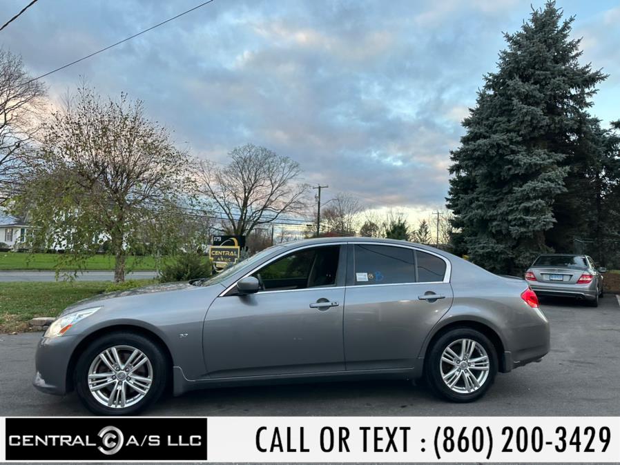 2015 INFINITI Q40 4dr Sdn AWD, available for sale in East Windsor, Connecticut | Central A/S LLC. East Windsor, Connecticut 2015 INFINITI Q40 4dr Sdn AWD, available for sale in East Windsor, Connecticut | Central A/S LLC. East Windsor, Connecticut