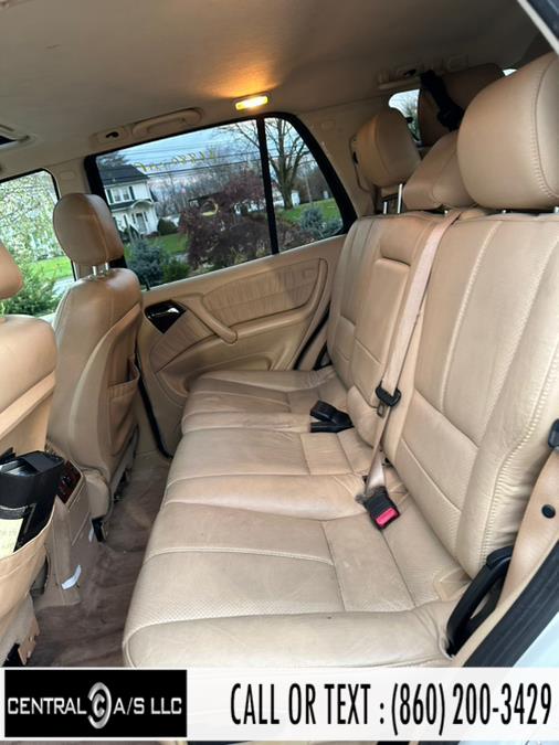Used Mercedes-Benz M-Class 4MATIC 4dr 3.5L 2004 | Central A/S LLC. East Windsor, Connecticut Used Mercedes-Benz M-Class 4MATIC 4dr 3.5L 2004 | Central A/S LLC. East Windsor, Connecticut