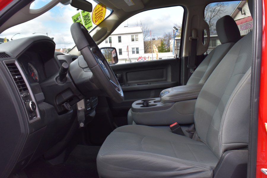 Used Ram 1500 Express 4x4 Crew Cab 5''7" Box 2017 | Foreign Auto Imports. Irvington, New Jersey