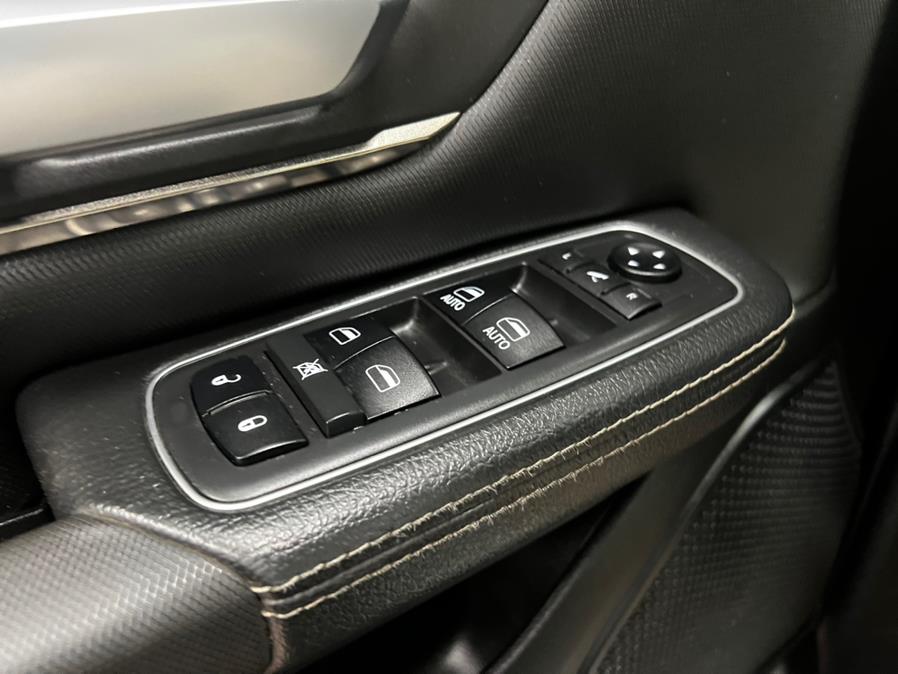 Used Ram 1500 Rebel 4x4 Crew Cab 5''7" Box 2019 | Power Motors East. Massapequa Park, New York Used Ram 1500 Rebel 4x4 Crew Cab 5''7" Box 2019 | Power Motors East. Massapequa Park, New York