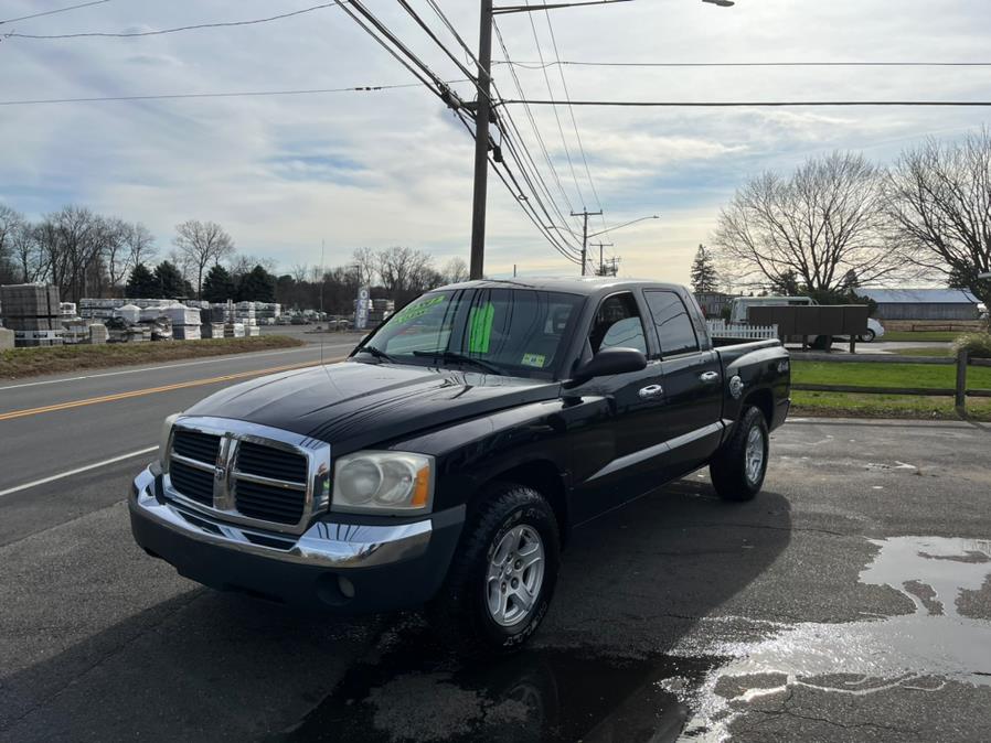 Used Dodge Dakota 4dr Quad Cab 131" WB 4WD SLT 2005 | CT Car Co LLC. East Windsor, Connecticut Used Dodge Dakota 4dr Quad Cab 131" WB 4WD SLT 2005 | CT Car Co LLC. East Windsor, Connecticut