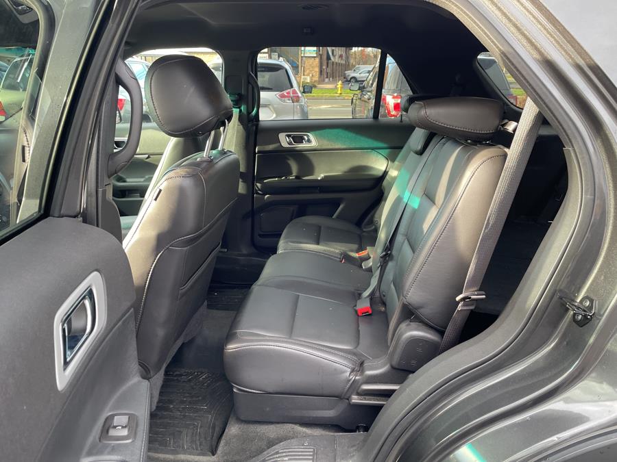 2015 Ford Explorer 4WD 4dr XLT, available for sale in Vernon, Connecticut | TD Automotive Enterprises LLC DBA Diamond Auto Cars. Vernon, Connecticut 2015 Ford Explorer 4WD 4dr XLT, available for sale in Vernon, Connecticut | TD Automotive Enterprises LLC DBA Diamond Auto Cars. Vernon, Connecticut