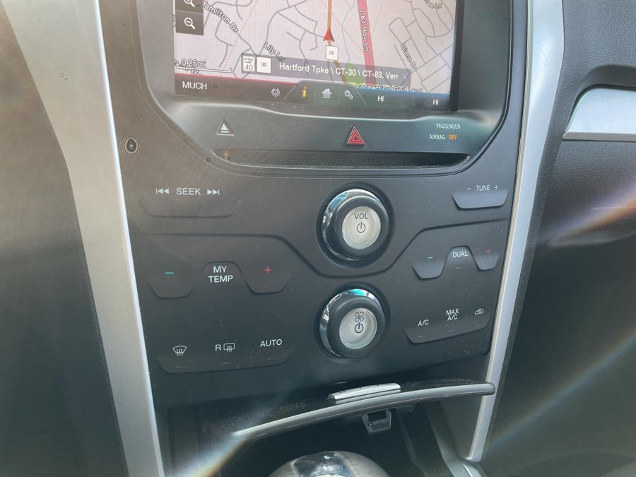 2015 Ford Explorer 4WD 4dr XLT, available for sale in Vernon, Connecticut | TD Automotive Enterprises LLC DBA Diamond Auto Cars. Vernon, Connecticut 2015 Ford Explorer 4WD 4dr XLT, available for sale in Vernon, Connecticut | TD Automotive Enterprises LLC DBA Diamond Auto Cars. Vernon, Connecticut