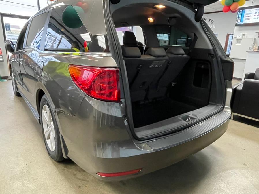 Used Honda Odyssey EX-L w/Navi/RES Auto 2019 | 5 Towns Drive. Inwood, New York Used Honda Odyssey EX-L w/Navi/RES Auto 2019 | 5 Towns Drive. Inwood, New York