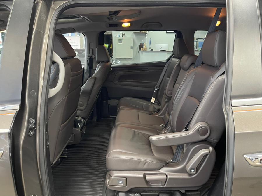 Used Honda Odyssey EX-L w/Navi/RES Auto 2019 | 5 Towns Drive. Inwood, New York Used Honda Odyssey EX-L w/Navi/RES Auto 2019 | 5 Towns Drive. Inwood, New York