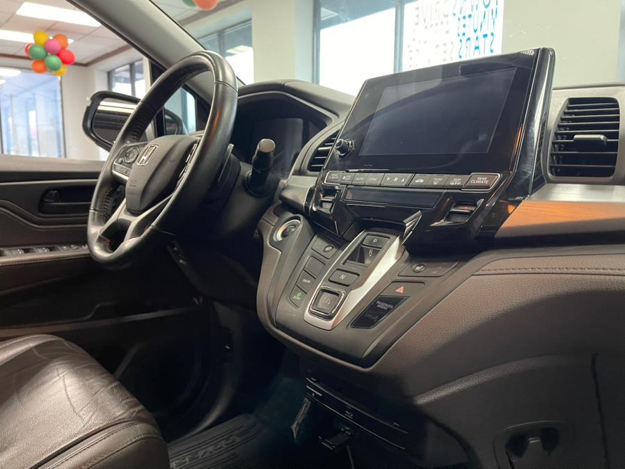 Used Honda Odyssey EX-L w/Navi/RES Auto 2019 | 5 Towns Drive. Inwood, New York Used Honda Odyssey EX-L w/Navi/RES Auto 2019 | 5 Towns Drive. Inwood, New York