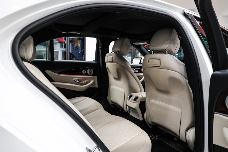 Used Mercedes-Benz E-Class E 300 4MATIC Sedan 2019 | 26 Motors Long Island. ELMONT, New York Used Mercedes-Benz E-Class E 300 4MATIC Sedan 2019 | 26 Motors Long Island. ELMONT, New York