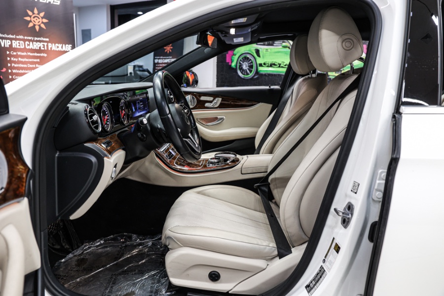 Used Mercedes-Benz E-Class E 300 4MATIC Sedan 2019 | 26 Motors Long Island. ELMONT, New York Used Mercedes-Benz E-Class E 300 4MATIC Sedan 2019 | 26 Motors Long Island. ELMONT, New York