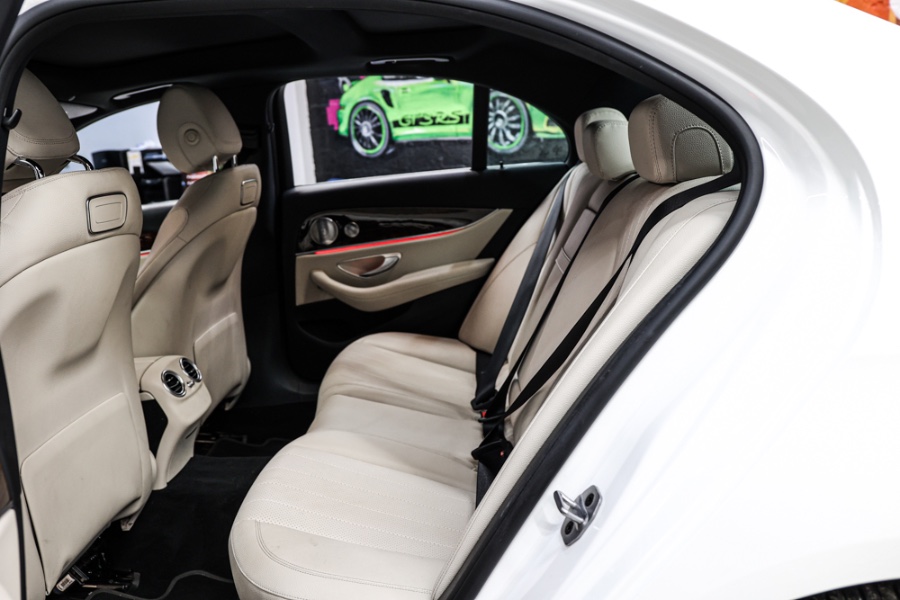 Used Mercedes-Benz E-Class E 300 4MATIC Sedan 2019 | 26 Motors Long Island. ELMONT, New York Used Mercedes-Benz E-Class E 300 4MATIC Sedan 2019 | 26 Motors Long Island. ELMONT, New York