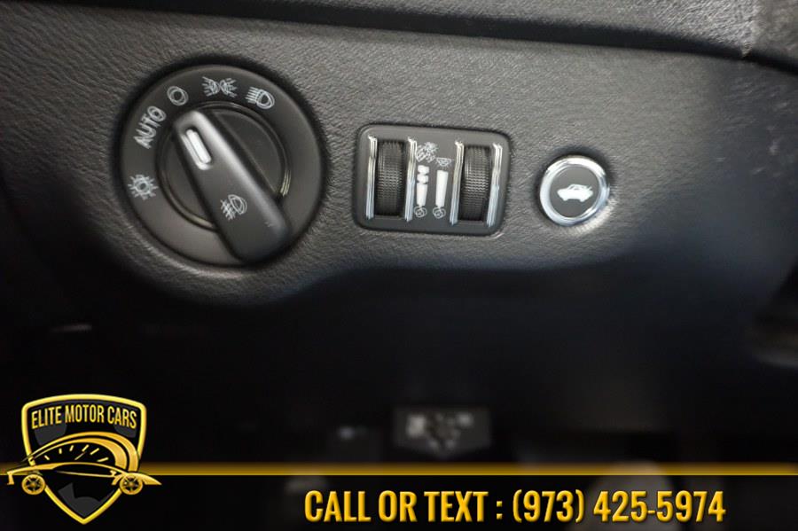 Used Dodge Charger 4dr Sdn SXT Plus RWD 2012 | Elite Motor Cars. Newark, New Jersey Used Dodge Charger 4dr Sdn SXT Plus RWD 2012 | Elite Motor Cars. Newark, New Jersey