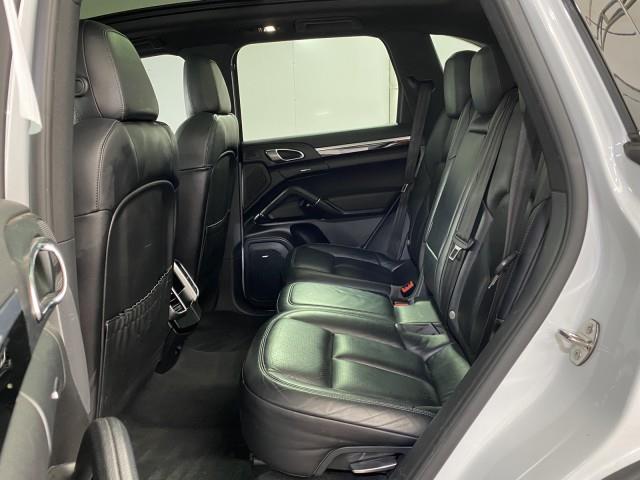 Used Porsche Cayenne S 2015 | Queens Auto Mall. Richmond Hill, New York Used Porsche Cayenne S 2015 | Queens Auto Mall. Richmond Hill, New York
