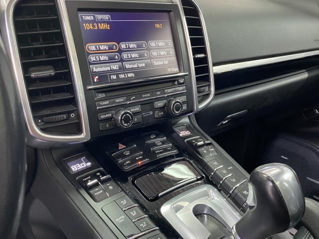 Used Porsche Cayenne S 2015 | Queens Auto Mall. Richmond Hill, New York Used Porsche Cayenne S 2015 | Queens Auto Mall. Richmond Hill, New York