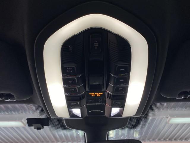 Used Porsche Cayenne S 2015 | Queens Auto Mall. Richmond Hill, New York Used Porsche Cayenne S 2015 | Queens Auto Mall. Richmond Hill, New York
