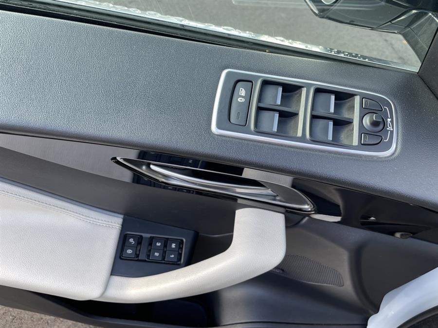 2020 Jaguar F-pace 30t Prestige, available for sale in Woodbury, New York | Drive World. Woodbury, New York 2020 Jaguar F-pace 30t Prestige, available for sale in Woodbury, New York | Drive World. Woodbury, New York