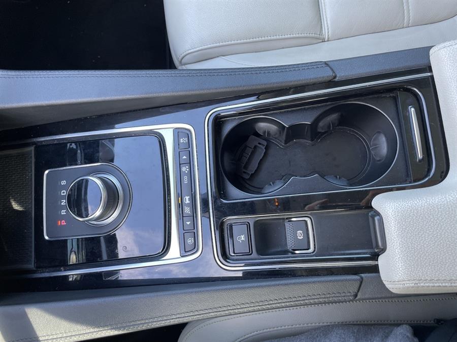 2020 Jaguar F-pace 30t Prestige, available for sale in Woodbury, New York | Drive World. Woodbury, New York 2020 Jaguar F-pace 30t Prestige, available for sale in Woodbury, New York | Drive World. Woodbury, New York