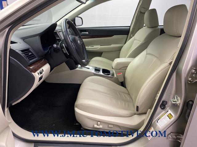 2014 Subaru Legacy 4dr Sdn H4 Auto 2.5i Limited, available for sale in Naugatuck, Connecticut | J&M Automotive Sls&Svc LLC. Naugatuck, Connecticut 2014 Subaru Legacy 4dr Sdn H4 Auto 2.5i Limited, available for sale in Naugatuck, Connecticut | J&M Automotive Sls&Svc LLC. Naugatuck, Connecticut