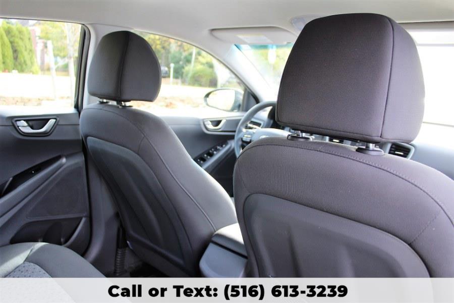 2017 Hyundai Ioniq Hybrid Blue Hatchback, available for sale in Great Neck, New York | Great Neck Car Buyers & Sellers. Great Neck, New York 2017 Hyundai Ioniq Hybrid Blue Hatchback, available for sale in Great Neck, New York | Great Neck Car Buyers & Sellers. Great Neck, New York
