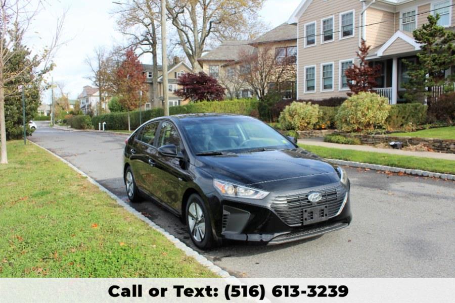 2017 Hyundai Ioniq Hybrid Blue Hatchback, available for sale in Great Neck, New York | Great Neck Car Buyers & Sellers. Great Neck, New York 2017 Hyundai Ioniq Hybrid Blue Hatchback, available for sale in Great Neck, New York | Great Neck Car Buyers & Sellers. Great Neck, New York