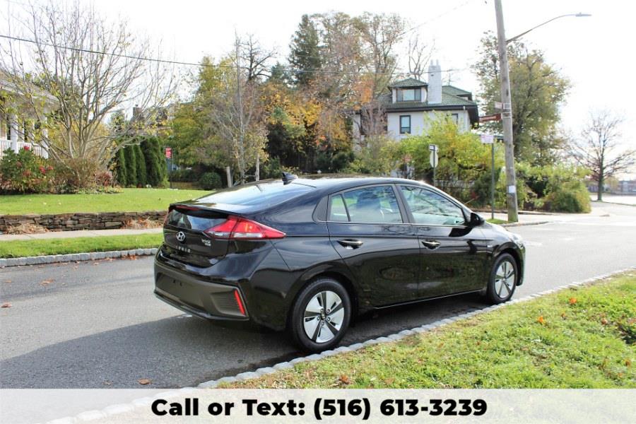 2017 Hyundai Ioniq Hybrid Blue Hatchback, available for sale in Great Neck, New York | Great Neck Car Buyers & Sellers. Great Neck, New York 2017 Hyundai Ioniq Hybrid Blue Hatchback, available for sale in Great Neck, New York | Great Neck Car Buyers & Sellers. Great Neck, New York
