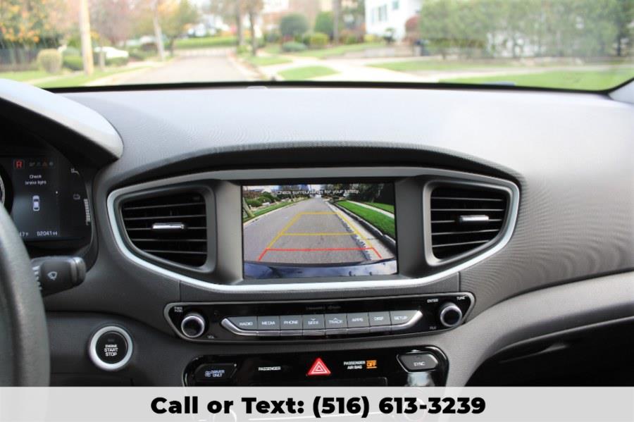 2017 Hyundai Ioniq Hybrid Blue Hatchback, available for sale in Great Neck, New York | Great Neck Car Buyers & Sellers. Great Neck, New York 2017 Hyundai Ioniq Hybrid Blue Hatchback, available for sale in Great Neck, New York | Great Neck Car Buyers & Sellers. Great Neck, New York
