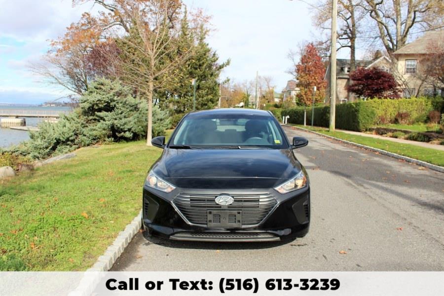 2017 Hyundai Ioniq Hybrid Blue Hatchback, available for sale in Great Neck, New York | Great Neck Car Buyers & Sellers. Great Neck, New York 2017 Hyundai Ioniq Hybrid Blue Hatchback, available for sale in Great Neck, New York | Great Neck Car Buyers & Sellers. Great Neck, New York