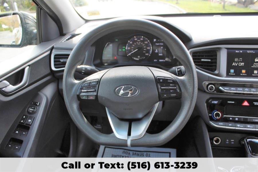2017 Hyundai Ioniq Hybrid Blue Hatchback, available for sale in Great Neck, New York | Great Neck Car Buyers & Sellers. Great Neck, New York 2017 Hyundai Ioniq Hybrid Blue Hatchback, available for sale in Great Neck, New York | Great Neck Car Buyers & Sellers. Great Neck, New York