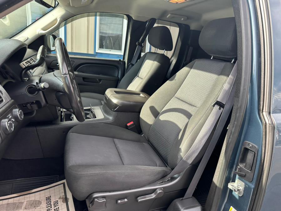 2011 GMC Sierra 1500 4WD Ext Cab 143.5" SLE, available for sale in East Windsor, Connecticut | Century Auto And Truck. East Windsor, Connecticut 2011 GMC Sierra 1500 4WD Ext Cab 143.5" SLE, available for sale in East Windsor, Connecticut | Century Auto And Truck. East Windsor, Connecticut