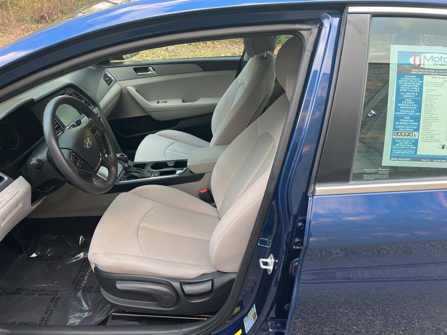 Used Hyundai Sonata 4dr Sdn 2.4L 2016 | TJ Motors. New London, Connecticut Used Hyundai Sonata 4dr Sdn 2.4L 2016 | TJ Motors. New London, Connecticut