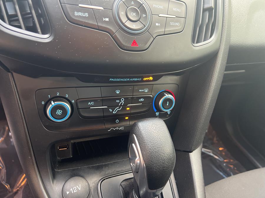 Used Ford Focus SE Sedan 2018 | TJ Motors. New London, Connecticut Used Ford Focus SE Sedan 2018 | TJ Motors. New London, Connecticut