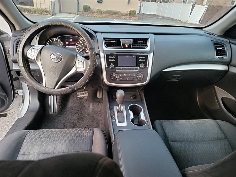 Used Nissan Altima 2017.5 2.5 SV Sedan 2017 | Lex Autos LLC. Hartford, Connecticut Used Nissan Altima 2017.5 2.5 SV Sedan 2017 | Lex Autos LLC. Hartford, Connecticut