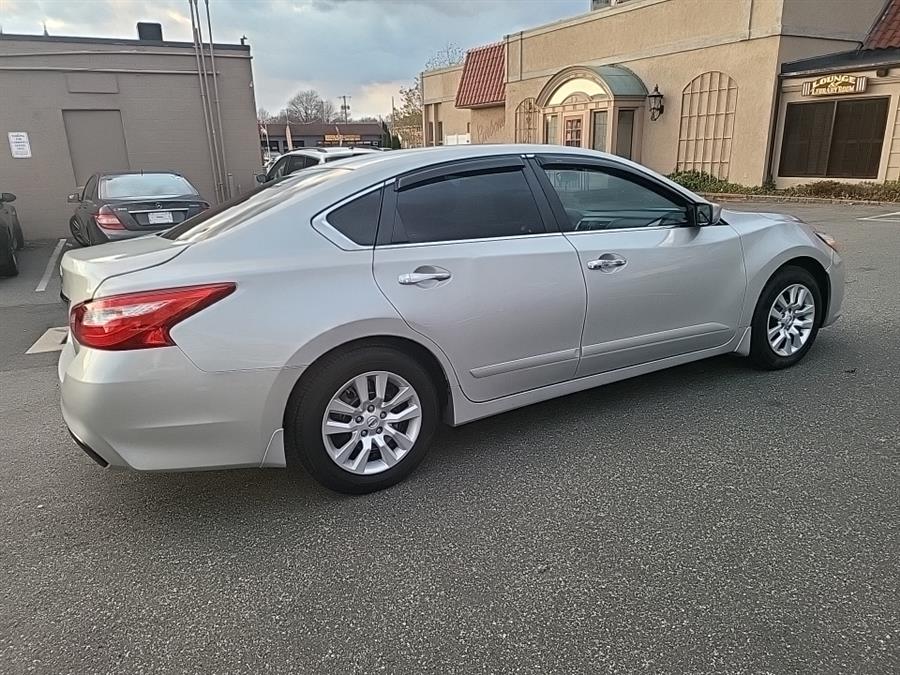 Used Nissan Altima 2017.5 2.5 SV Sedan 2017 | Lex Autos LLC. Hartford, Connecticut Used Nissan Altima 2017.5 2.5 SV Sedan 2017 | Lex Autos LLC. Hartford, Connecticut